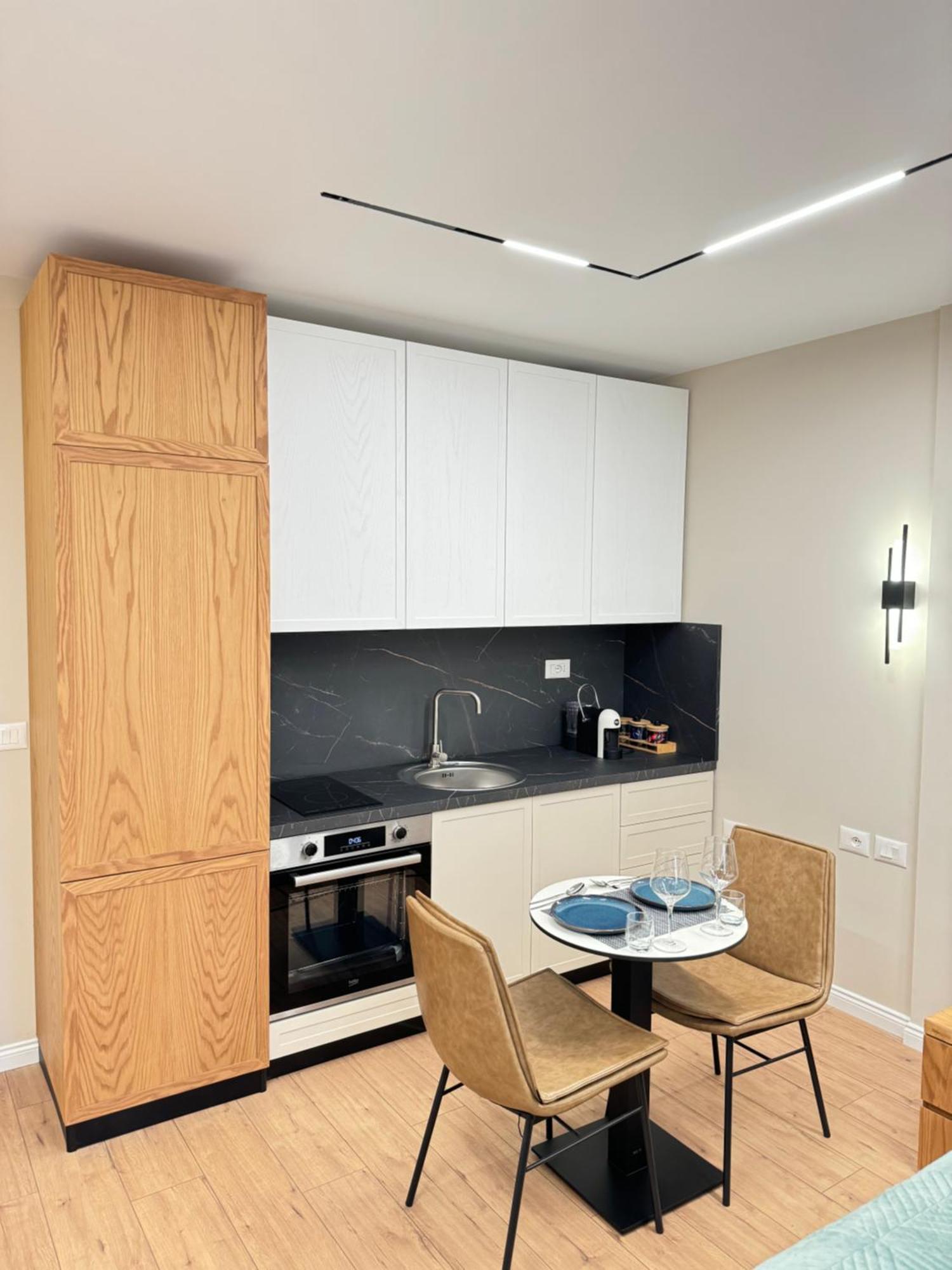 Eli Luxury Apartment * Tirana