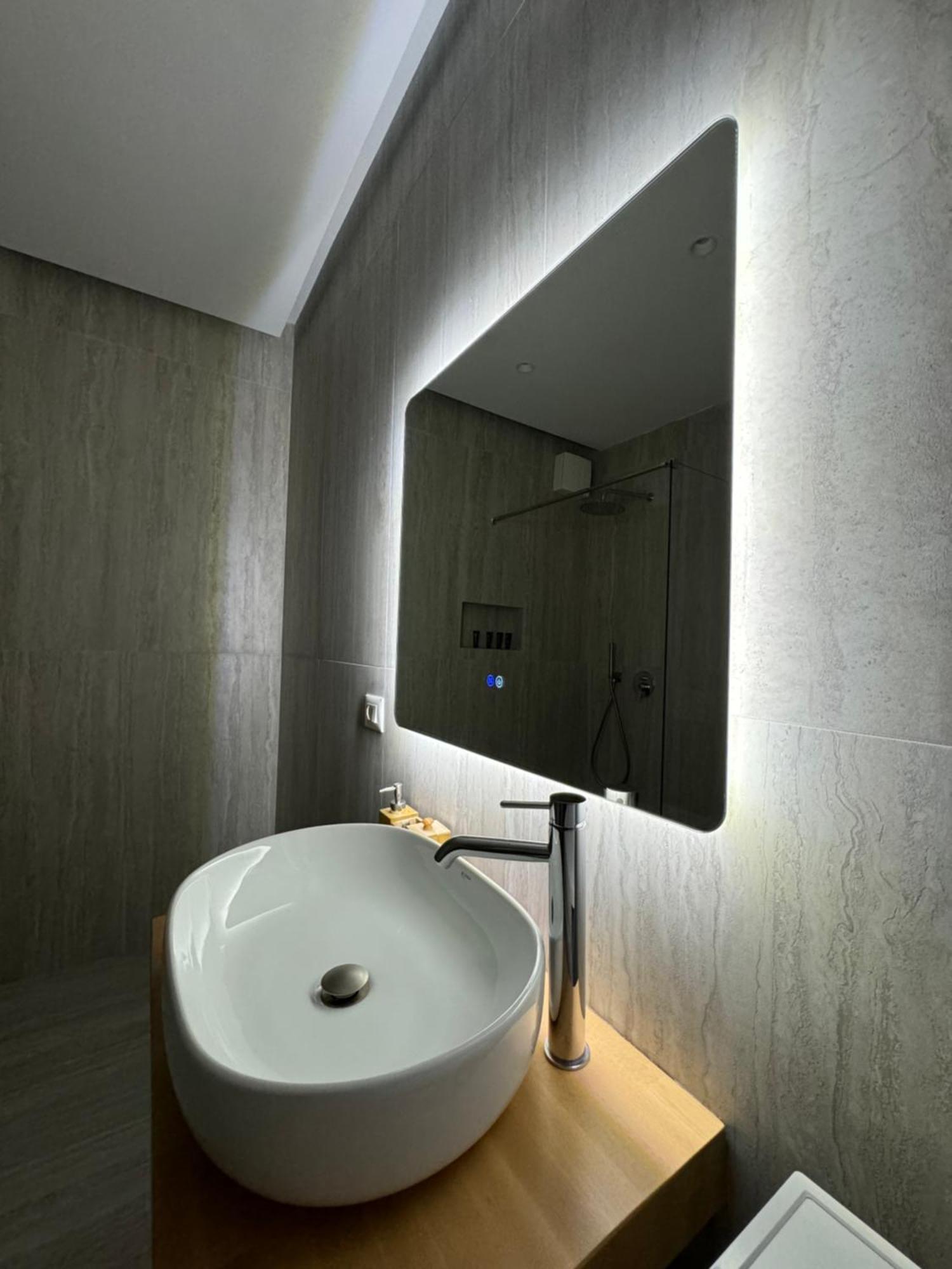 Apartamento Eli Luxury Apartment Tirana